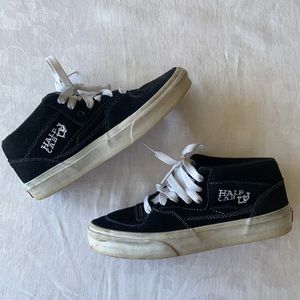 **SOLD Half-cab Vans, black suede, men’s 7